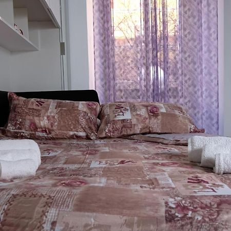Roma Castel Nepi Home Near Colosseo ภายนอก รูปภาพ