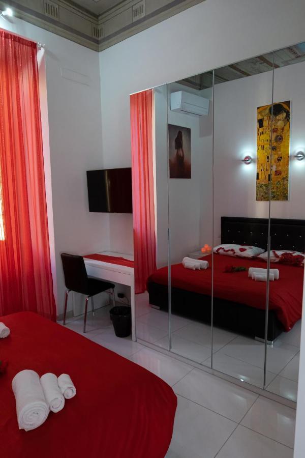 Roma Castel Nepi Home Near Colosseo ภายนอก รูปภาพ