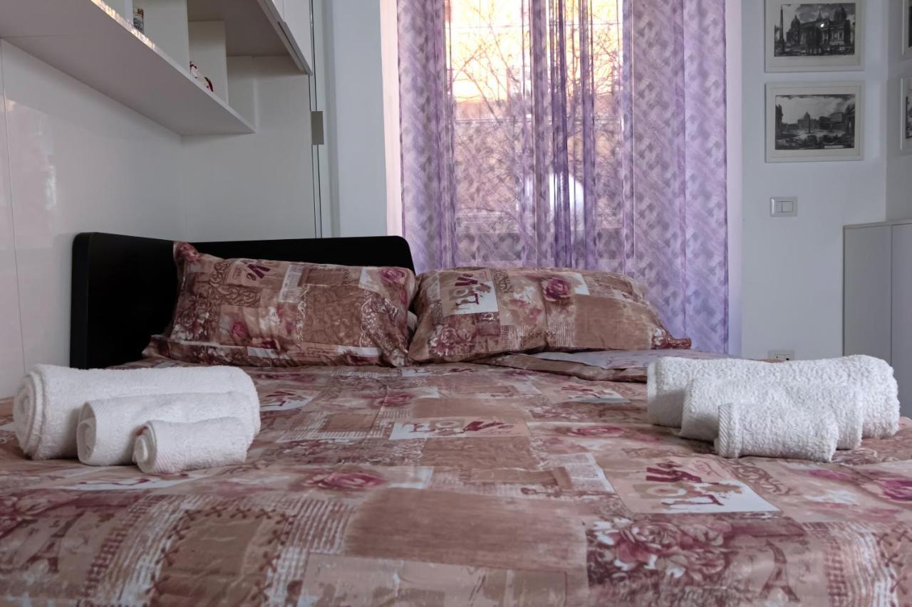 Roma Castel Nepi Home Near Colosseo ภายนอก รูปภาพ